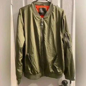 No Boundaries Mens Green Long sleeve Hacket zippered front Men’s size Large